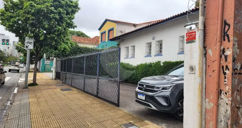 Casa com 4 quartos para alugar na Avenida Nove de Julho, 4107, Jardim Paulista, São Paulo
