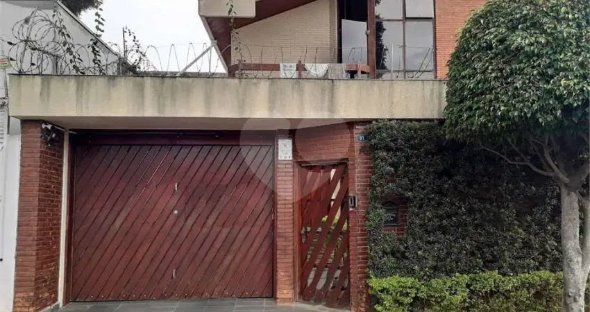 Casa com 3 quartos à venda na Rua Terceiro-Sargento-Aeronáutica Clério Bortolo, 91, Jardim Santa Mena, Guarulhos