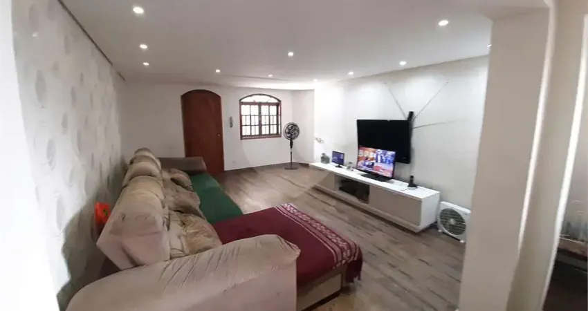 Casa com 4 quartos à venda na Rua Wilma Curi, 95, Parque São Luís, São Paulo