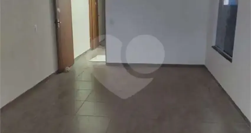 Casa em condomínio fechado com 2 quartos à venda na Rua Alzira Elizabete Unello, 138, Jardim Rubi, Mogi das Cruzes