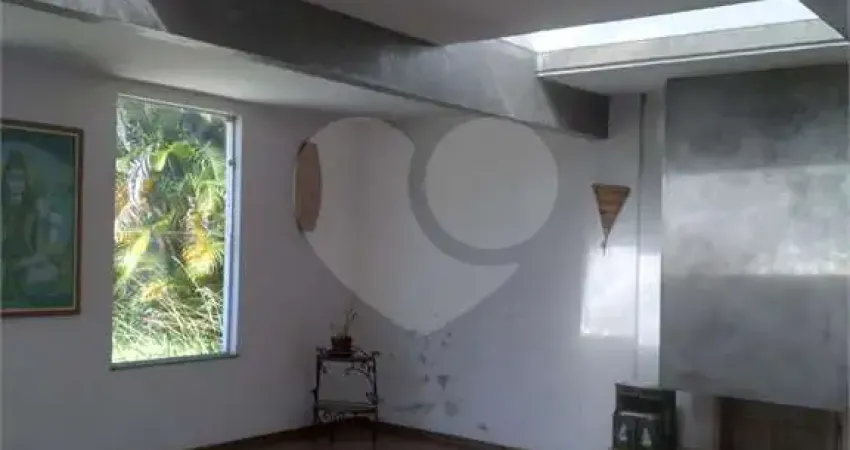 Casa em condomínio fechado com 3 quartos à venda na Rua Turquesa, 890, Jardim Capão Redondo, São Paulo