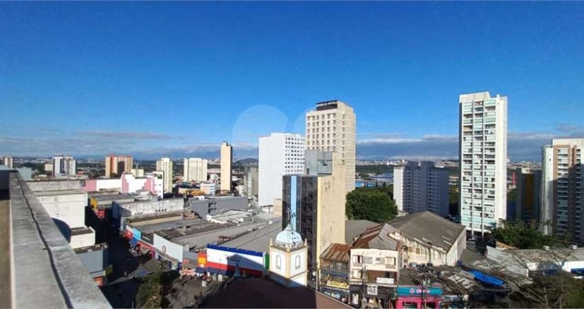 Prédio à venda na Praça Tereza Cristina, 207, Centro, Guarulhos