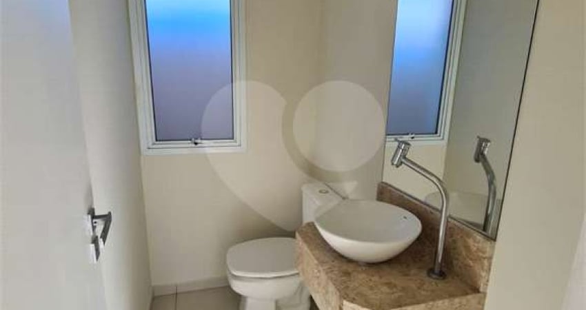 Casa com 3 quartos à venda na Rua Ângelo Ormeneze, 70, Pinheirinho, Vinhedo