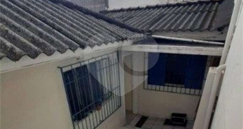 Casa com 3 quartos à venda na Rua Tangapema, 4, Vila Oratório, São Paulo