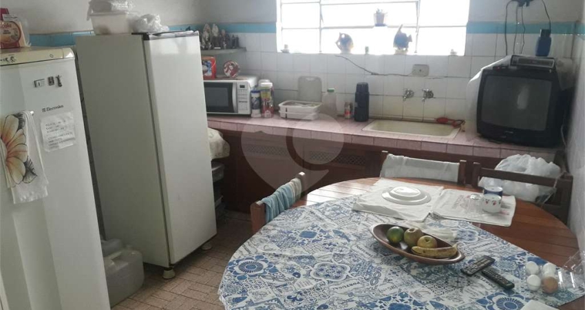 Casa com 3 quartos à venda na Avenida São Carlos, 2608, Centro, São Carlos