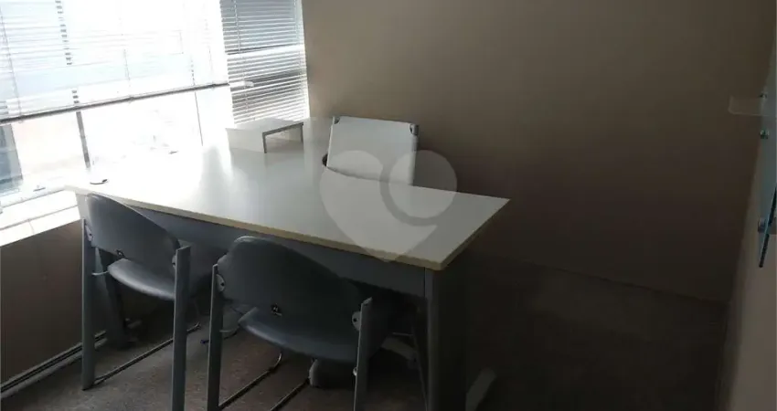 Sala comercial para alugar na Rua Quintana, 887, Cidade Monções, São Paulo