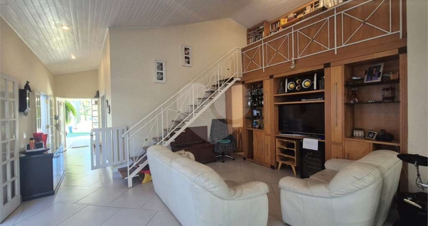Casa em condomínio fechado com 3 quartos à venda na Alameda Jamaris, 31, Alphaville, Santana de Parnaíba