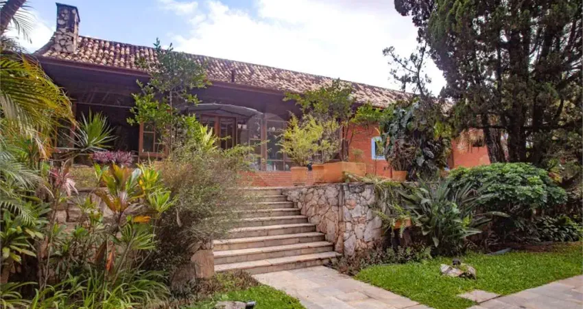 Casa em condomínio fechado com 3 quartos à venda na Estrada Fazendinha, 5390, Jardim Ana Estela, Carapicuíba