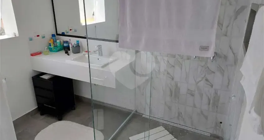 Casa com 4 quartos à venda na Rua Tingui, 237, Vila Inah, São Paulo