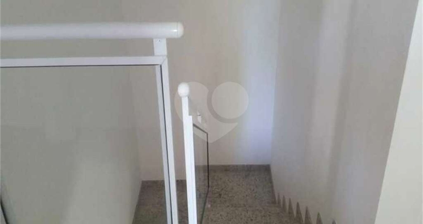 Casa com 3 quartos à venda na Rua Barra do Paraopeba, 1, Vila Nossa Senhora do Retiro, São Paulo