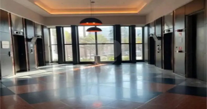 Casa comercial para alugar na Avenida Eusébio Matoso, 1375, Pinheiros, São Paulo