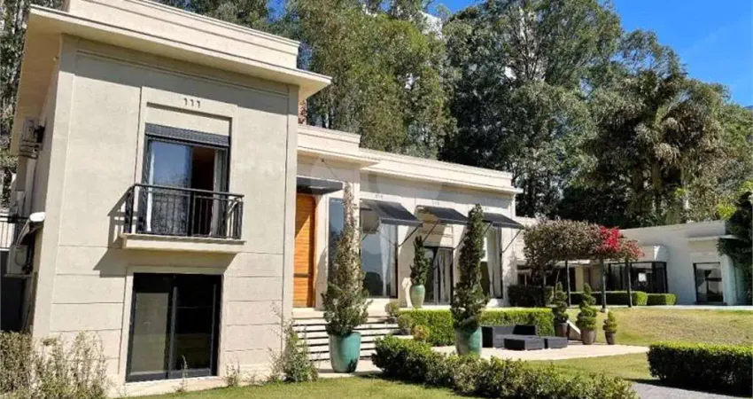 Casa em condomínio fechado com 4 quartos para alugar na Alameda Paris, 197, Alphaville Residencial Um, Barueri