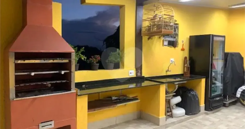 Casa com 3 quartos à venda na Rua Pascoal Montanha, 107, Jaraguá, São Paulo