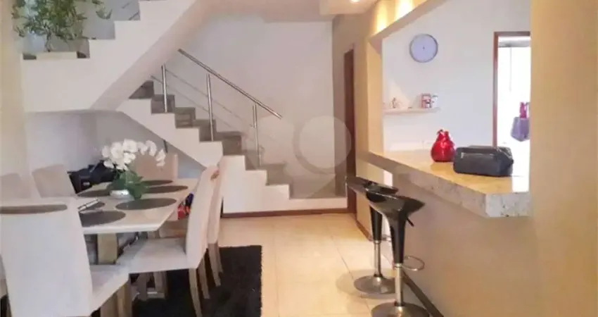 Casa com 3 quartos à venda na Rua Miguel de Almeida, 54, Imirim, São Paulo