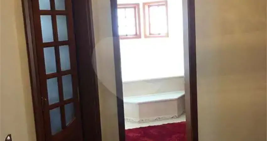 Casa em condomínio fechado com 6 quartos à venda na Avenida Omar Daibert, 1, Parque Terra Nova II, São Bernardo do Campo
