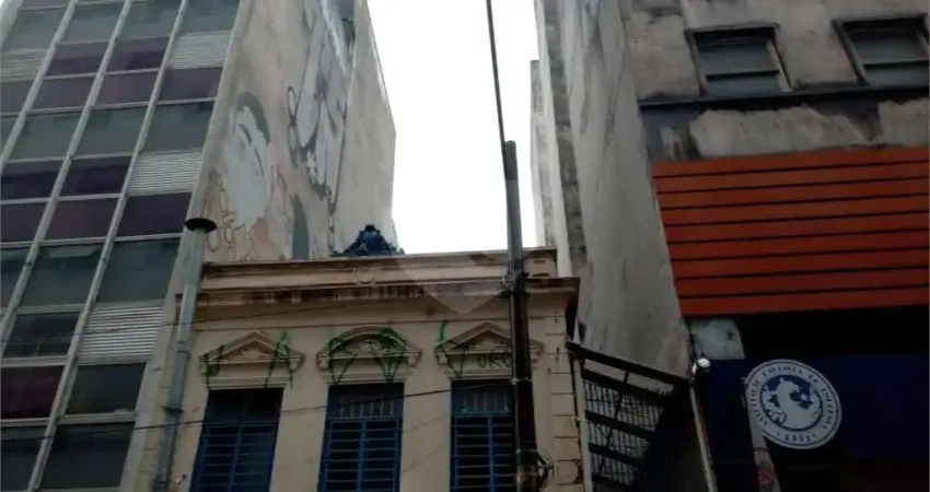 Prédio à venda na Rua Álvares Machado, 32, Bela Vista, Carapicuíba