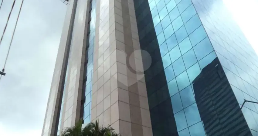 Casa comercial para alugar na Avenida Eusébio Matoso, 1375, Pinheiros, São Paulo