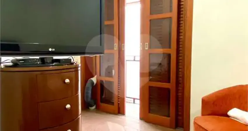 Casa com 4 quartos à venda na Rua Campos Novos, 602, Vila Lucia, São Paulo