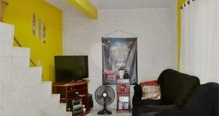 Casa com 3 quartos à venda na Rua Virgílio Ravelli, 201, Imirim, São Paulo