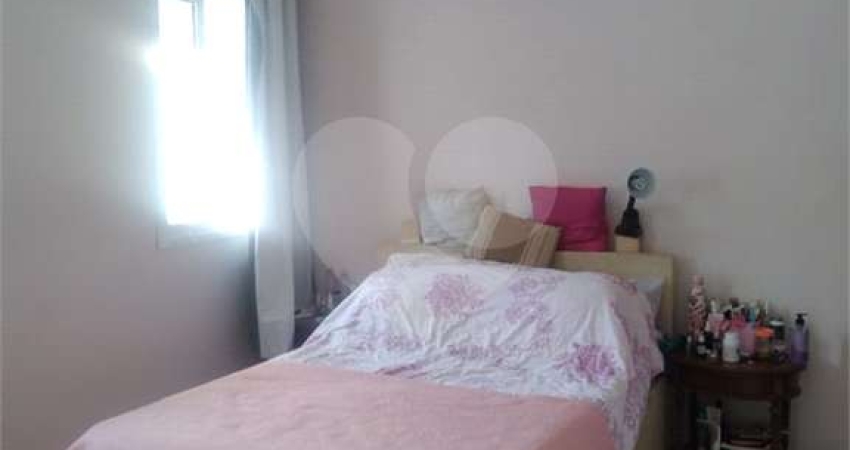 Casa com 3 quartos à venda na Avenida Senador Pinheiro Machado, 759, Campo Grande, Santos