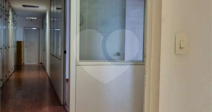 Casa comercial para alugar na Avenida Santo Amaro, 3330, Brooklin Paulista, São Paulo