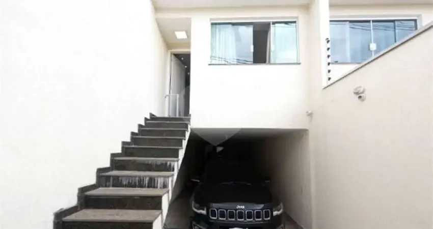 Casa com 3 quartos à venda na Rua Protágoras, 203, Vila Cleonice, São Paulo