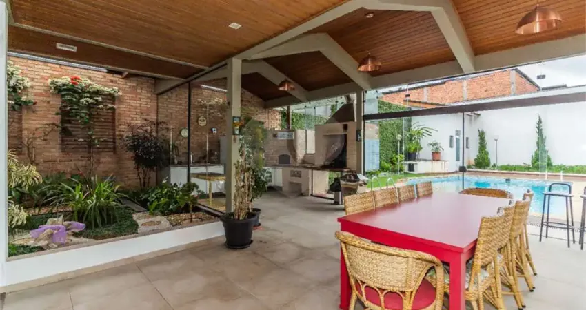 Casa com 4 quartos à venda na Rua Paulo Peixoto, 66, Jardim Virgínia Bianca, São Paulo