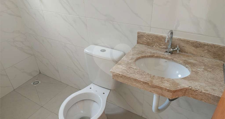 Casa com 2 quartos à venda na Rua João de Ledesma, 219, Vila Santa Terezinha (Zona Norte), São Paulo