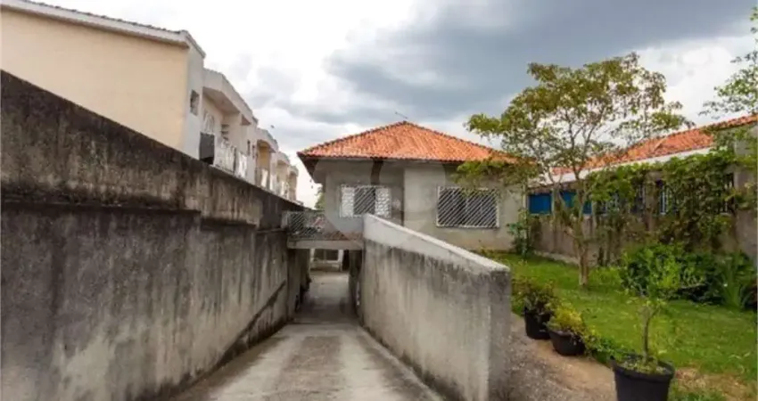 Casa com 3 quartos à venda na Rua Estevam de Araújo Almeida, 516, Parada XV de Novembro, São Paulo