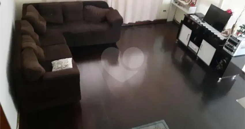 Casa com 3 quartos à venda na Rua Joana Castellan, 300, Vila Campo Grande, São Paulo