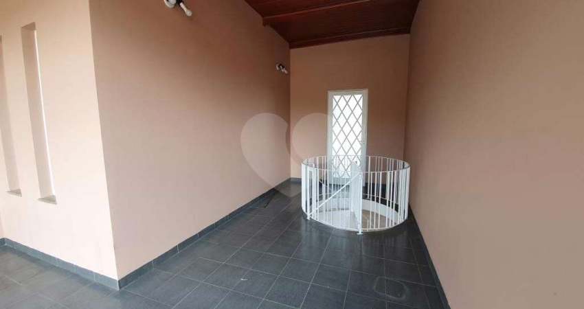 Casa com 3 quartos à venda na Avenida Eduardo Castro, 5200, Vila São José, Várzea Paulista