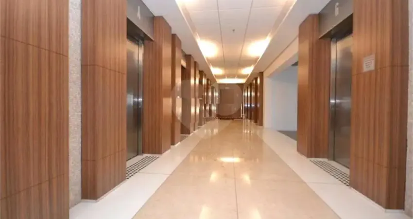 Casa comercial para alugar na Avenida Tamboré, 267, Tamboré, Barueri