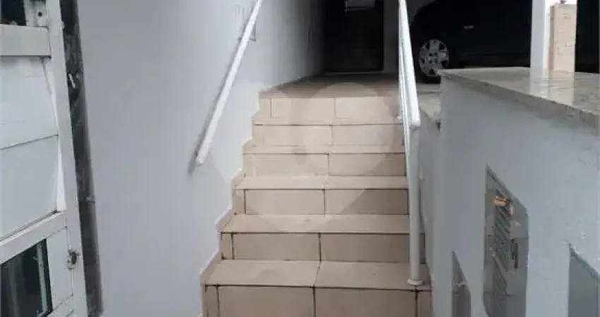 Casa com 3 quartos à venda na Rua Aracaíba, 172, Vila Linda, Santo André