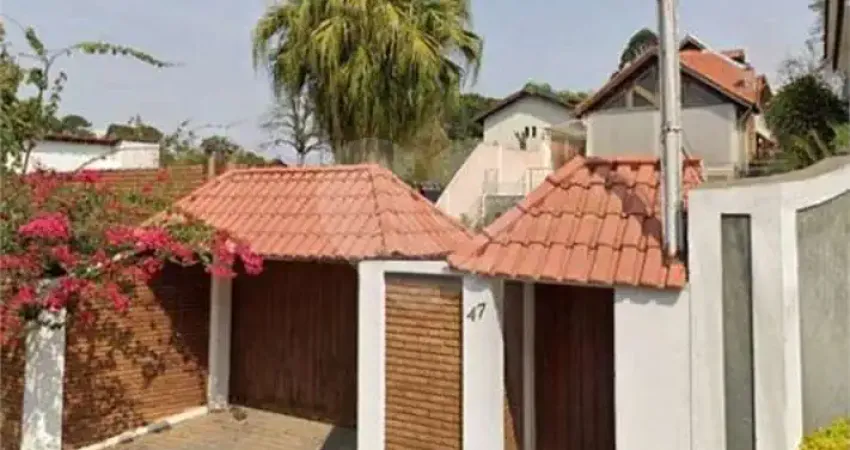 Casa com 3 quartos à venda na Rua Ilicínia, 47, Horto Florestal, São Paulo