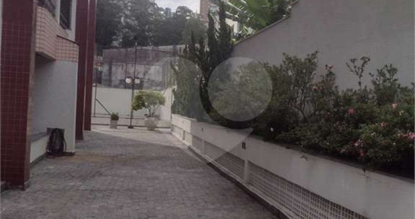 Apartamento com 3 quartos à venda na Rua Eduardo Ambuba, 95, Vila Andrade, São Paulo