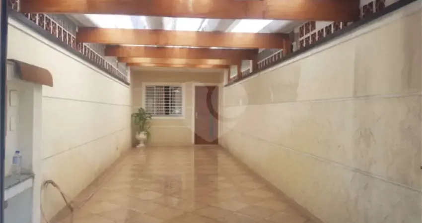 Casa com 3 quartos à venda na Rua Silvestre Lacroix, 85, Vila Constança, São Paulo