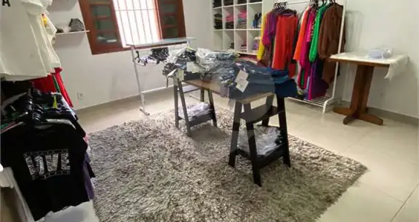 Casa com 5 quartos à venda na Rua Nilo Garcia Alabarce, 890, Jardim São Pedro, Mogi das Cruzes