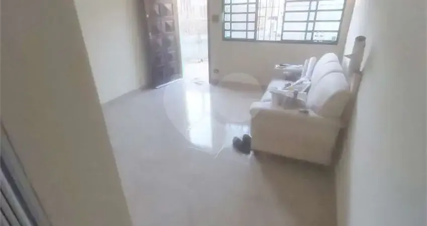 Casa com 2 quartos à venda na Rua José Antônio Maver, 138, Vila Gumercindo, São Paulo