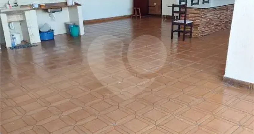 Casa com 4 quartos à venda na Rua Vigo, 29, Parque Sevilha, São Paulo