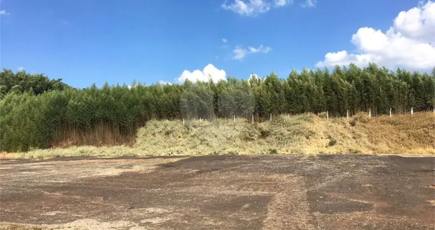 Terreno à venda na Rodovia Professor Alfredo Rolim de Moura, 62, Cocuera, Mogi das Cruzes