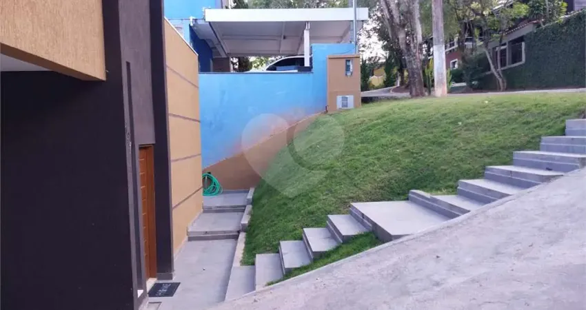 Casa em condomínio fechado com 3 quartos à venda na Rua Rubi, 1000, Nova Higienópolis, Jandira