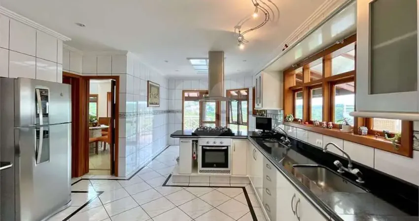 Casa em condomínio fechado com 4 quartos à venda na Alameda Itália, 1, Residencial Euroville, Carapicuíba