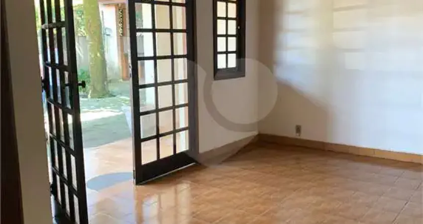 Casa com 3 quartos à venda na Rua Rafael Arnoni, 181, Vila Irmãos Arnoni, São Paulo