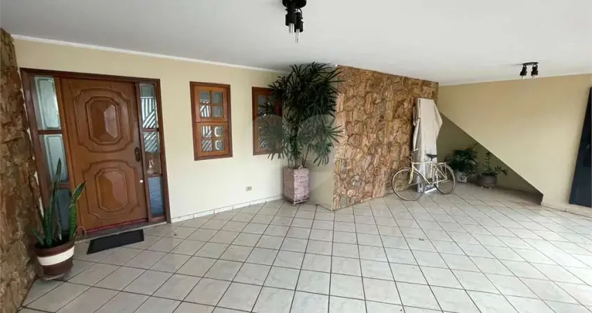 Casa com 3 quartos à venda na Rua Silvério Ignarra Sobrinho, 253, Vila Monteiro (Gleba I), São Carlos