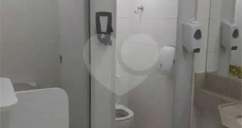 Sala comercial à venda na Avenida Eusébio Matoso, 1375, Butantã, São Paulo