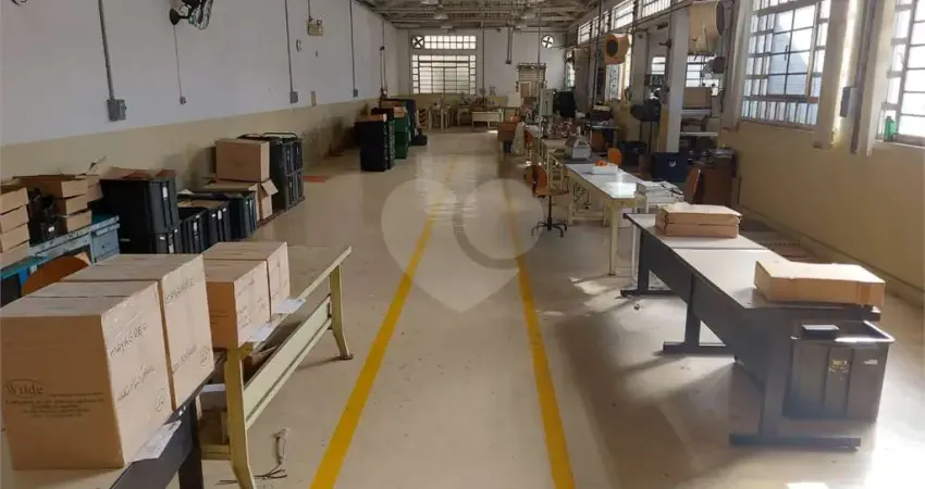 Prédio à venda na Rua Mogi Mirim, 284, Vila Bertioga, São Paulo