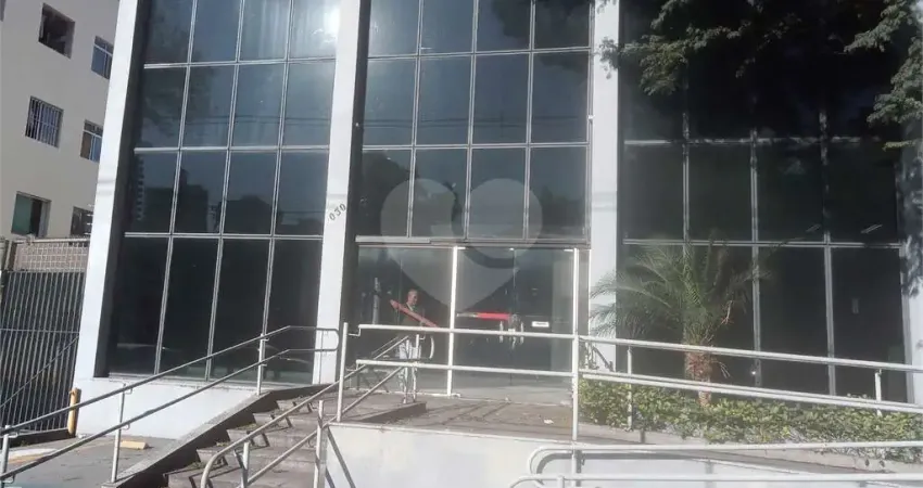 Prédio para alugar na Rua Maria Cândida, 1030, Vila Guilherme, São Paulo