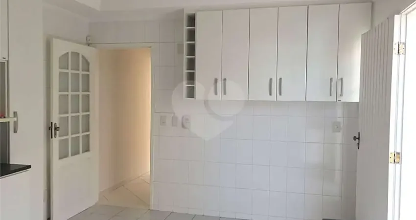 Casa com 3 quartos à venda na Rua Santa Engrácia, 105, Vila Lageado, São Paulo