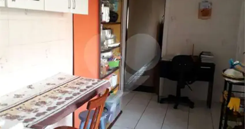 Casa com 3 quartos à venda na Rua Gama Cerqueira, 284, Cambuci, São Paulo
