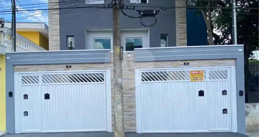 Casa em condomínio fechado com 3 quartos à venda na Rua Dom Aquino, 42, Vila Humaitá, Santo André